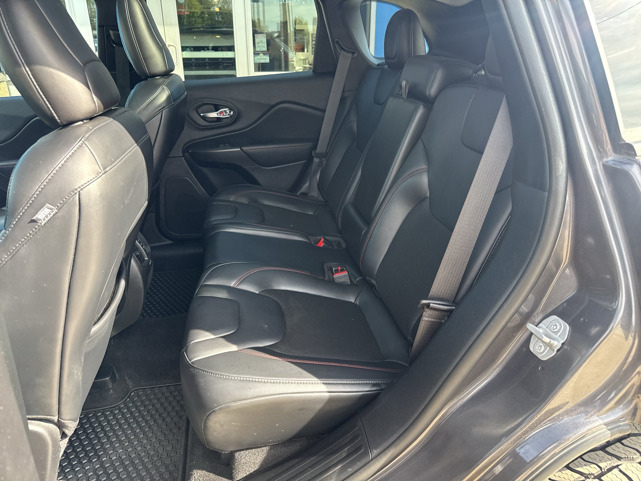 2021 Jeep Cherokee Trailhawk