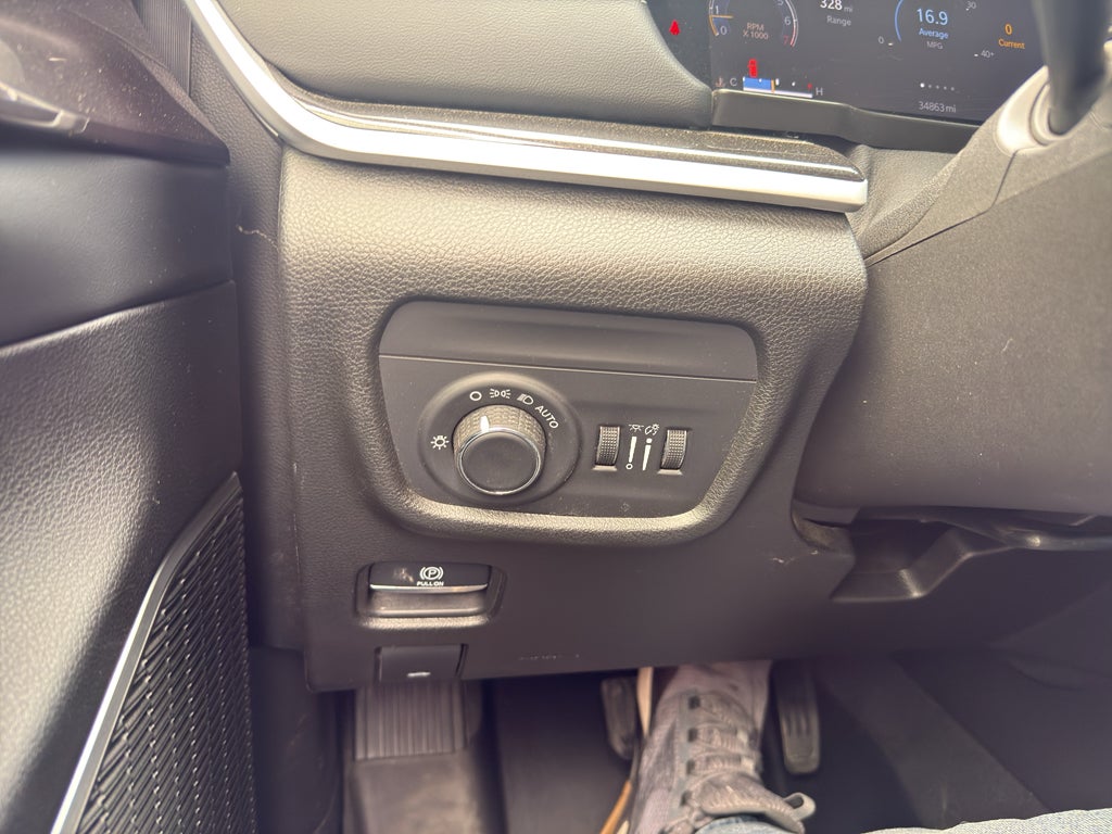 2022 Jeep Grand Cherokee Altitude