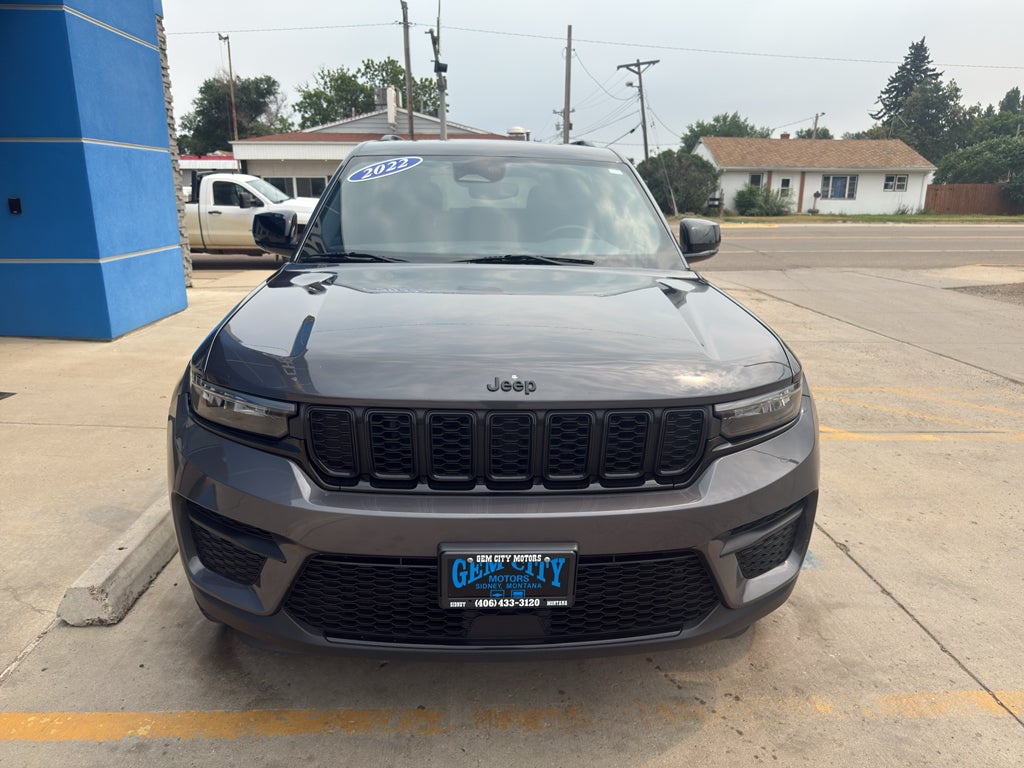 2022 Jeep Grand Cherokee Altitude