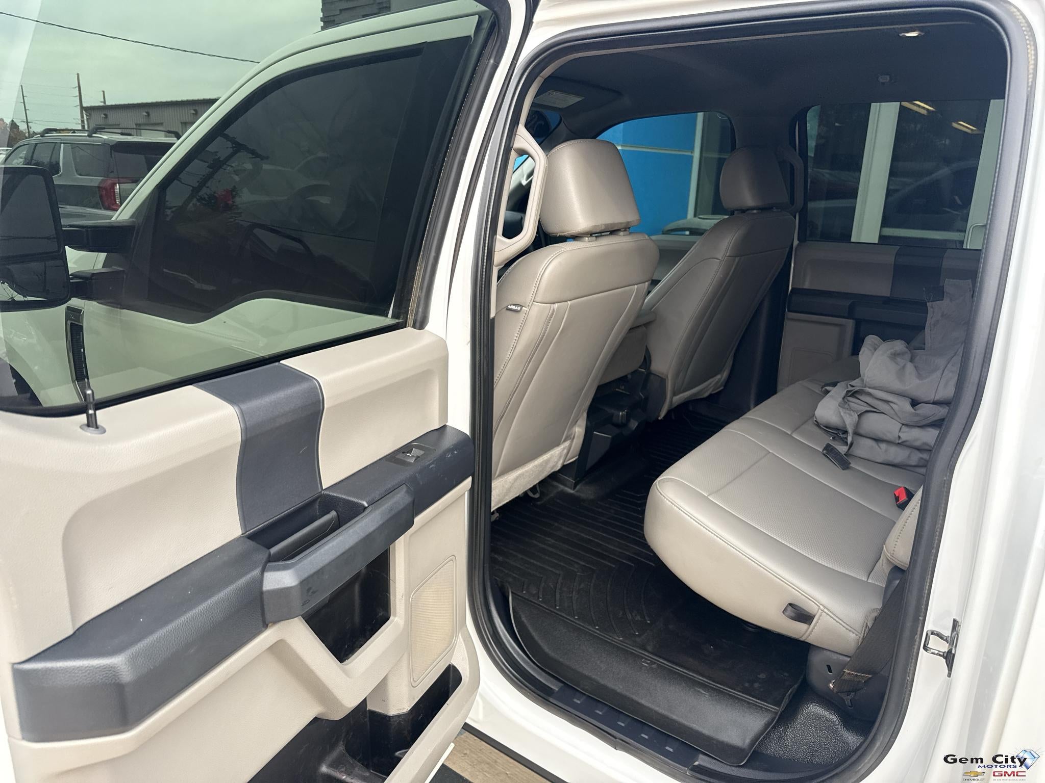 2022 Ford Super Duty F-350 SRW XL