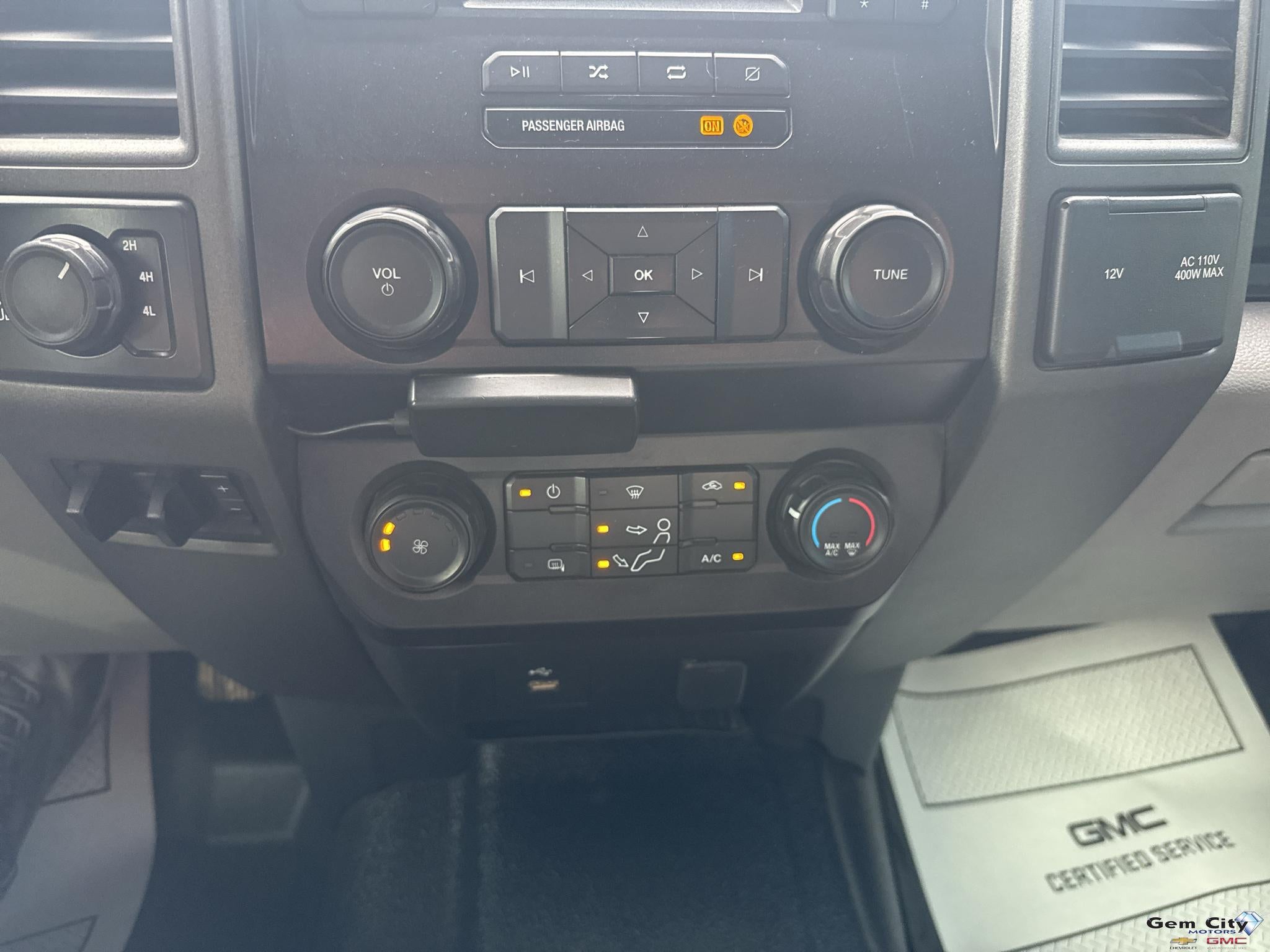 2022 Ford Super Duty F-350 SRW XL