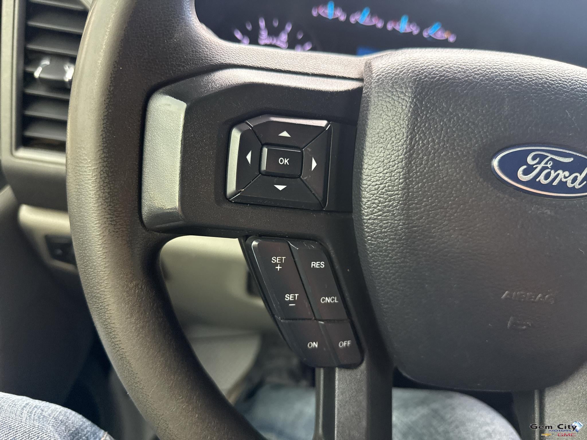 2022 Ford Super Duty F-350 SRW XL