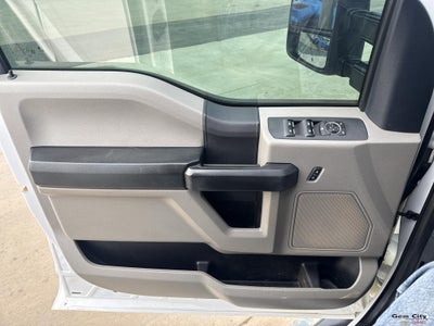 2022 Ford Super Duty F-350 SRW XL