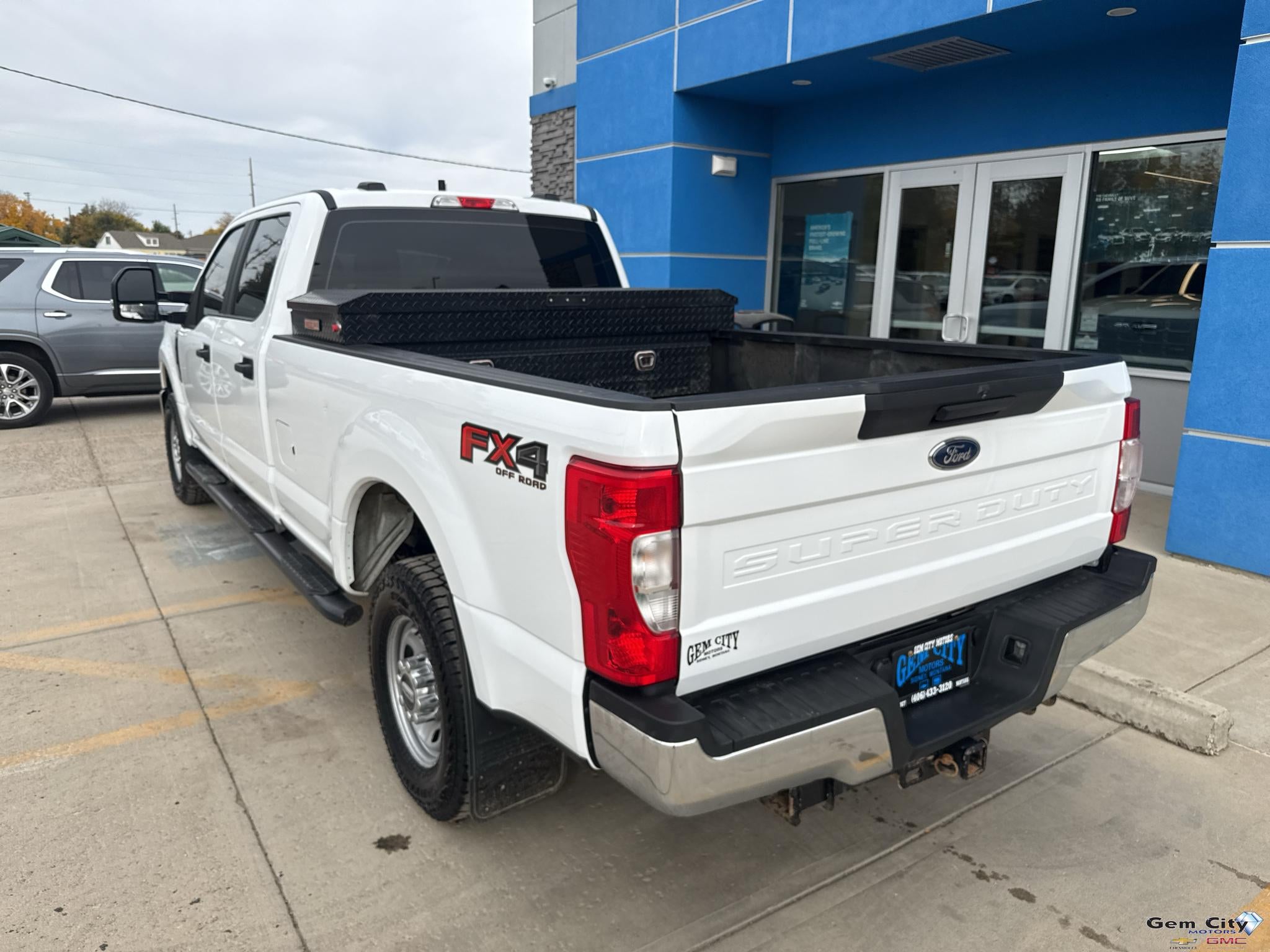 2022 Ford Super Duty F-350 SRW XL