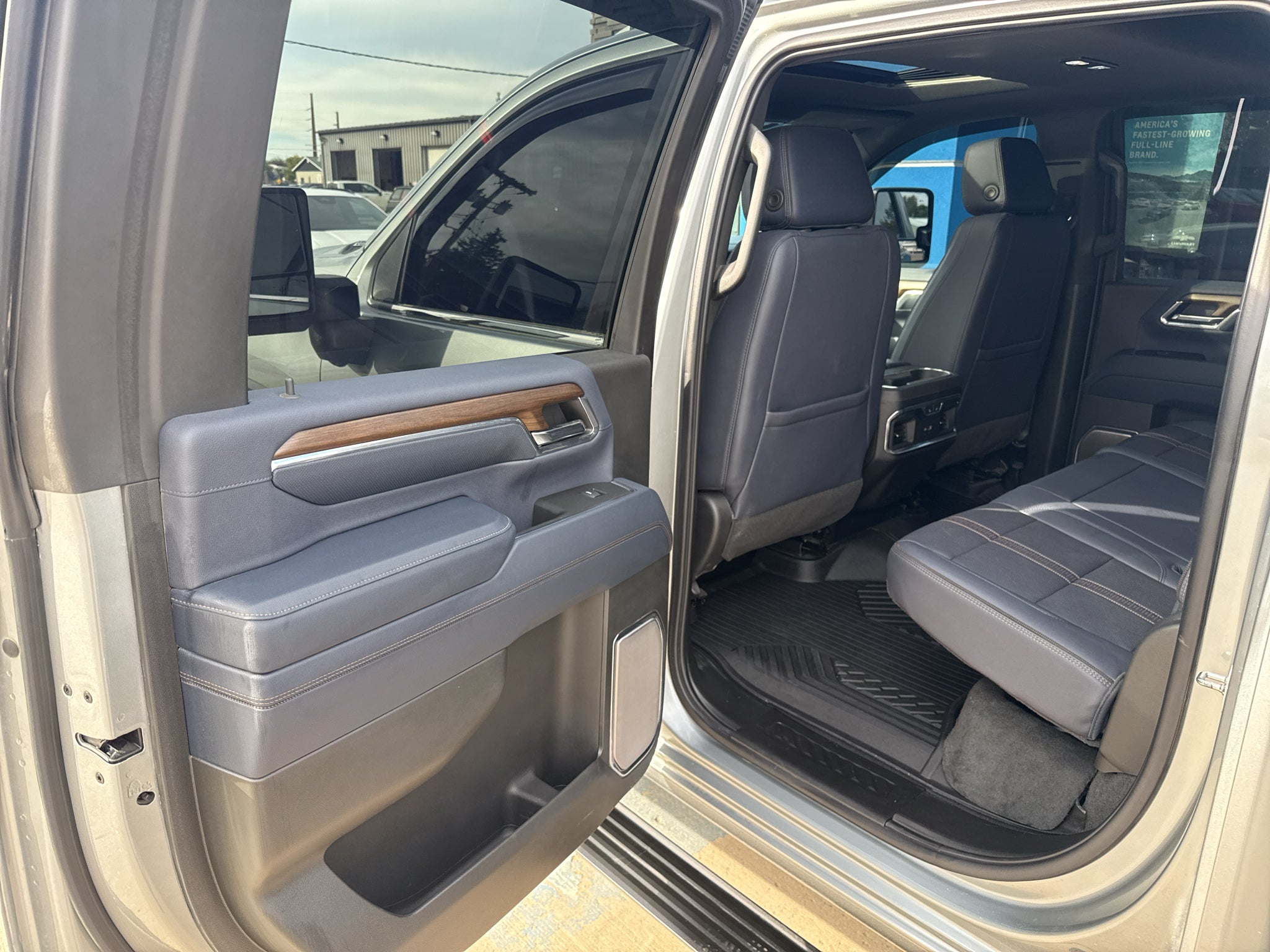 2024 Chevrolet Silverado 3500 HD High Country DRW