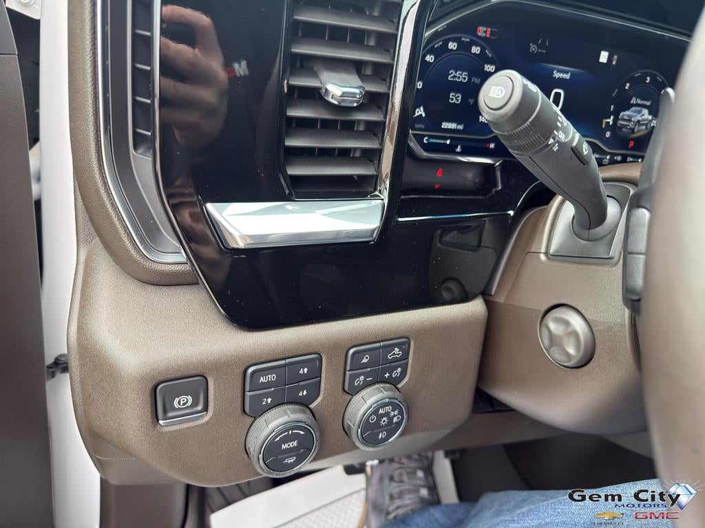 2025 Chevrolet Silverado 1500 LTZ