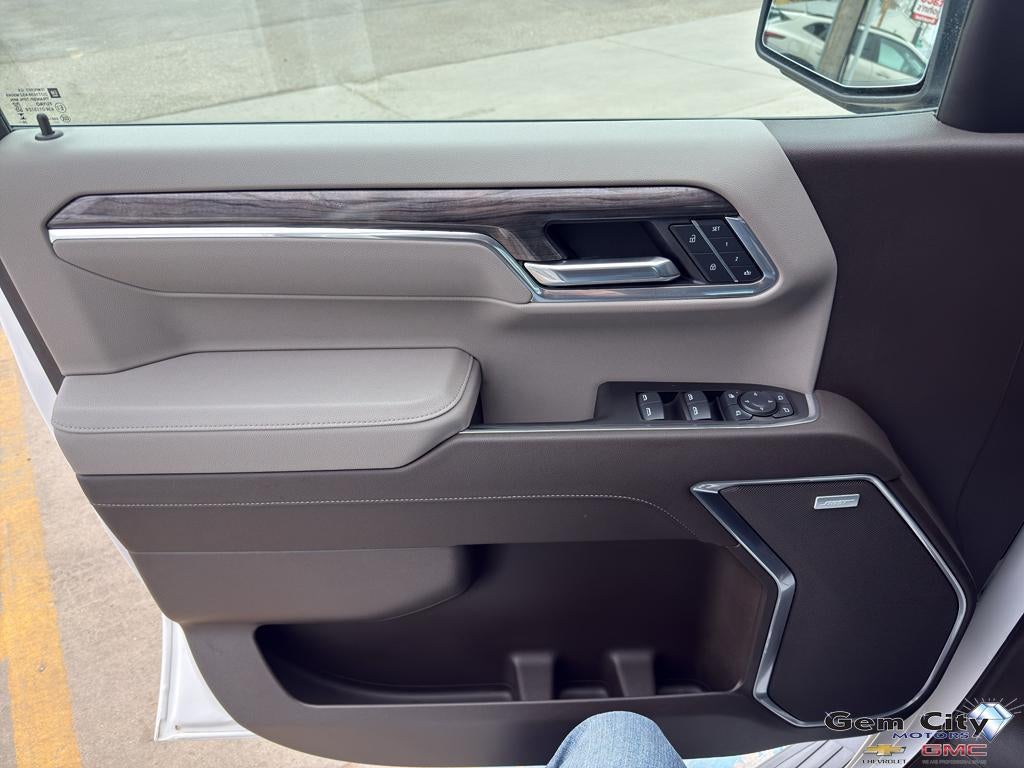 2025 Chevrolet Silverado 1500 LTZ