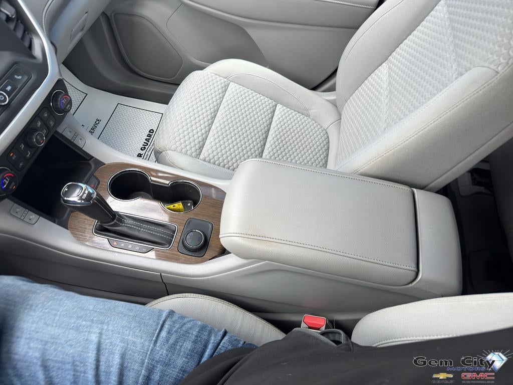 2018 GMC Acadia SLE