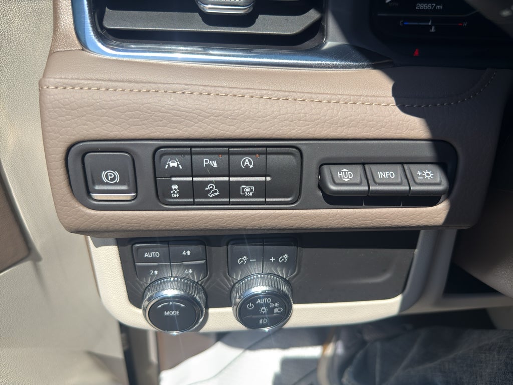 2024 GMC Yukon Denali