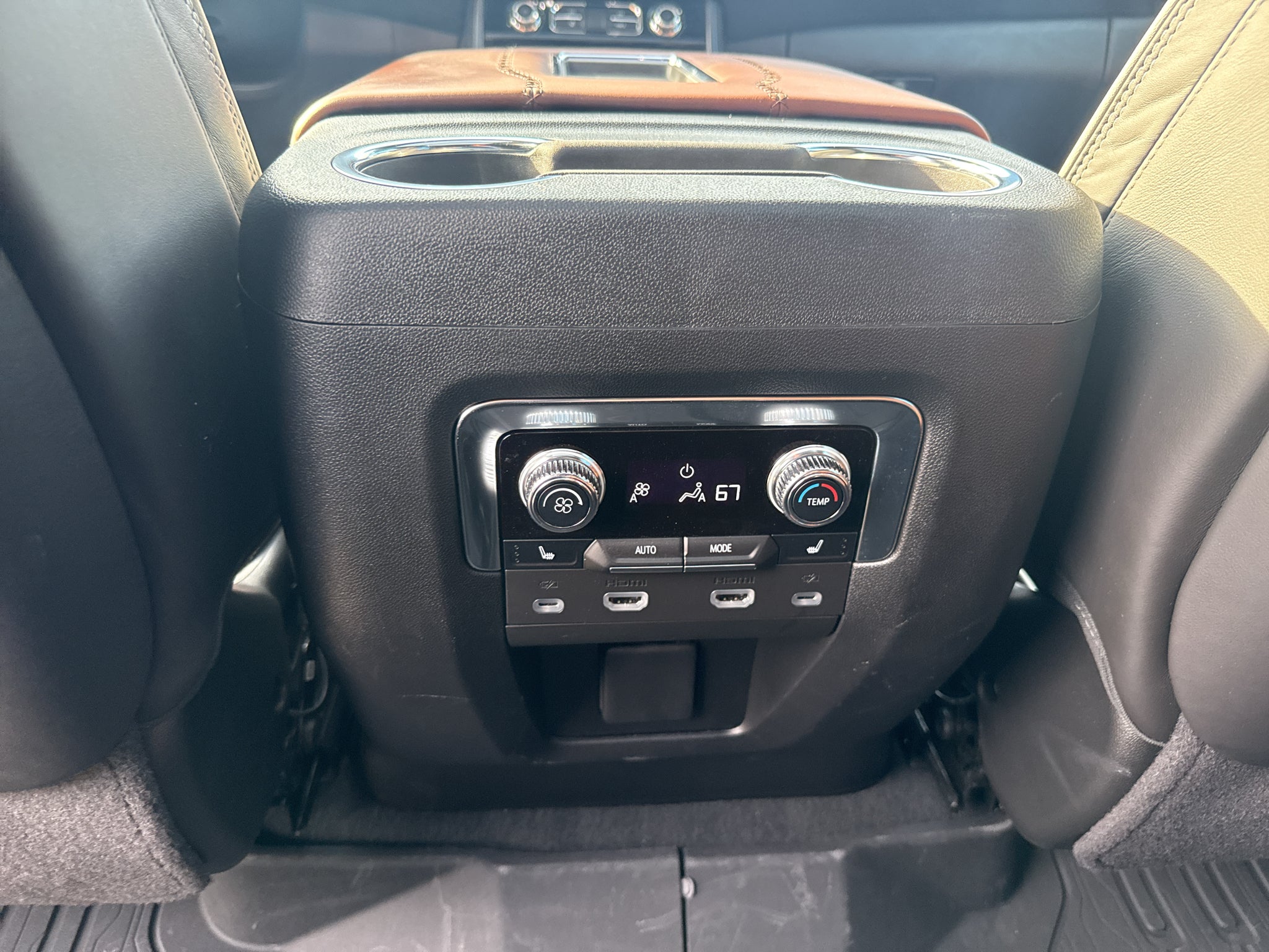 2024 GMC Yukon Denali Ultimate