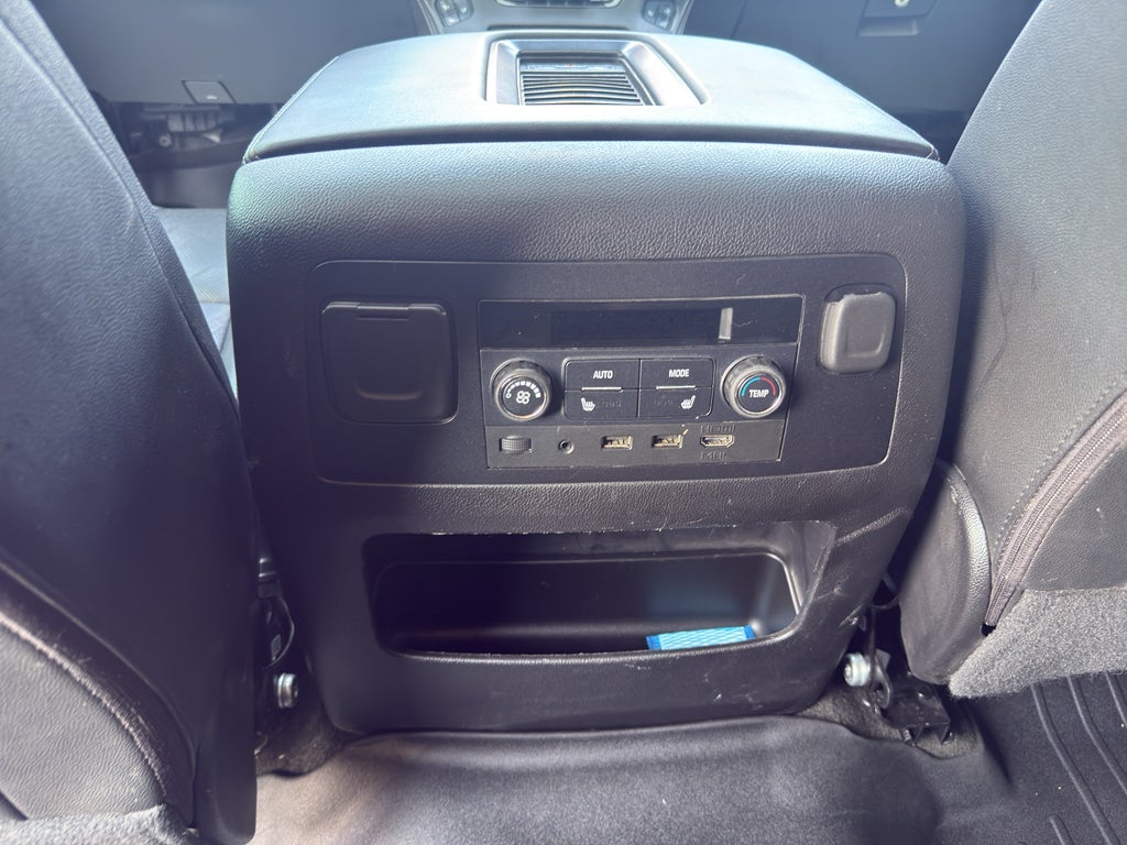 2017 GMC Yukon XL SLT