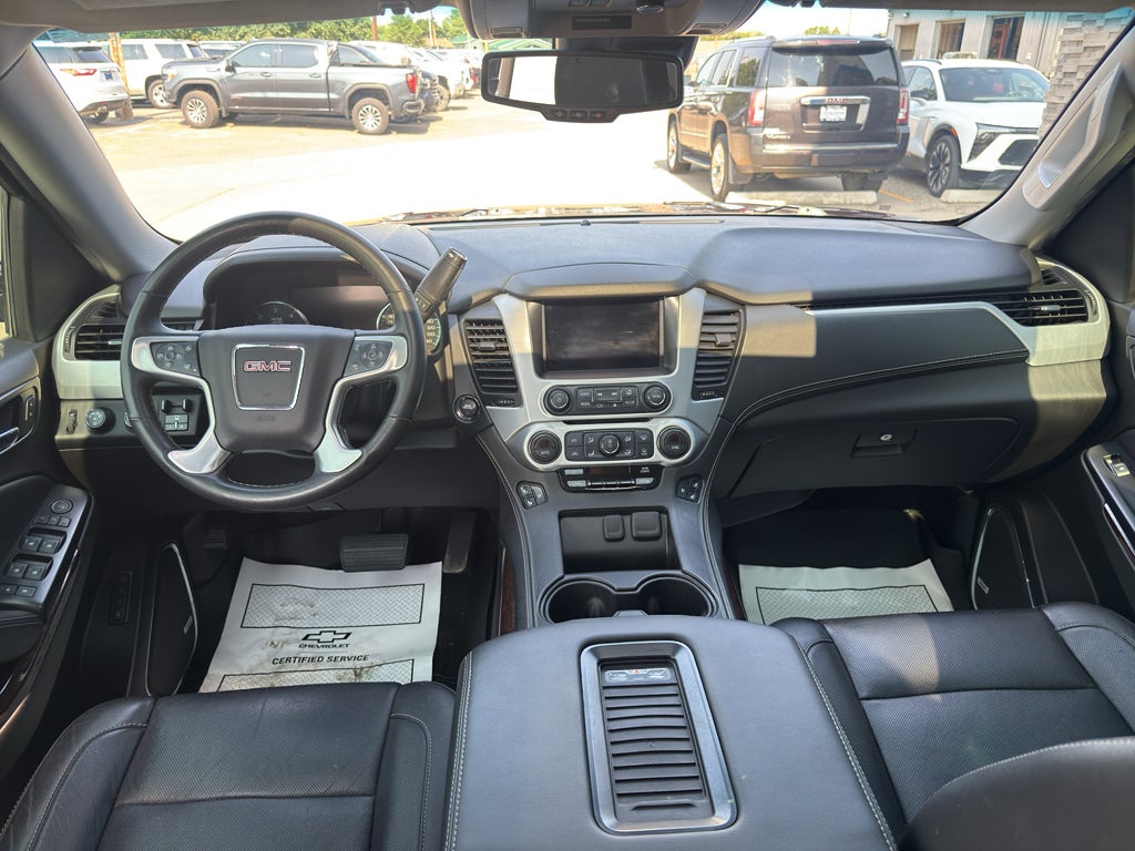 2017 GMC Yukon XL SLT