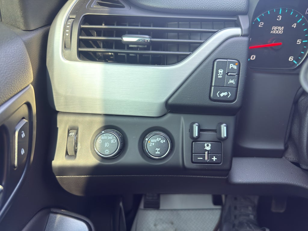 2017 GMC Yukon XL SLT