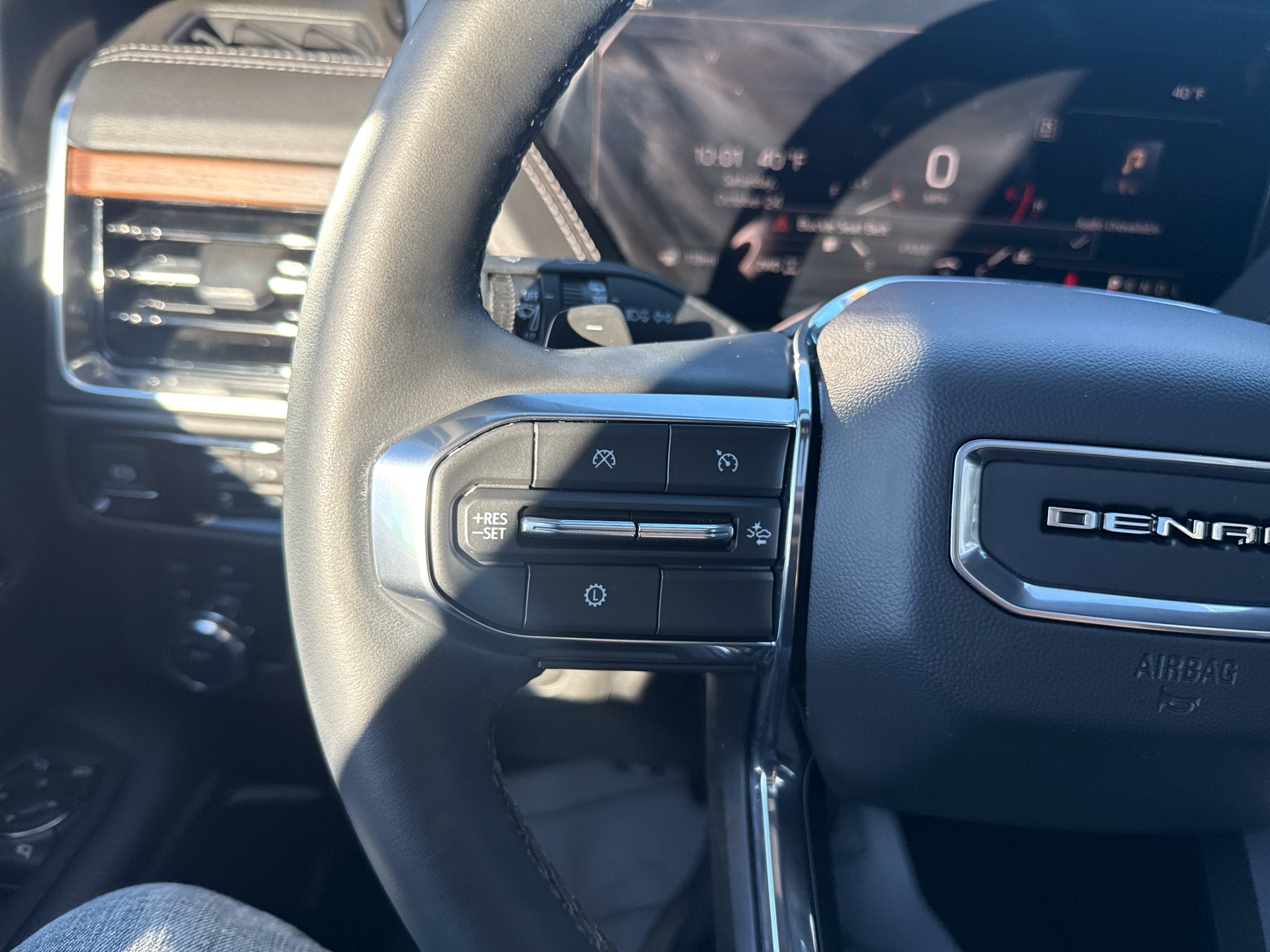 2025 GMC Yukon XL Denali