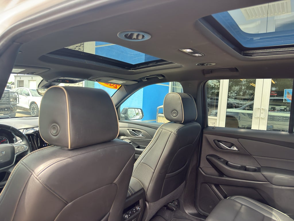 2023 Chevrolet Traverse Premier