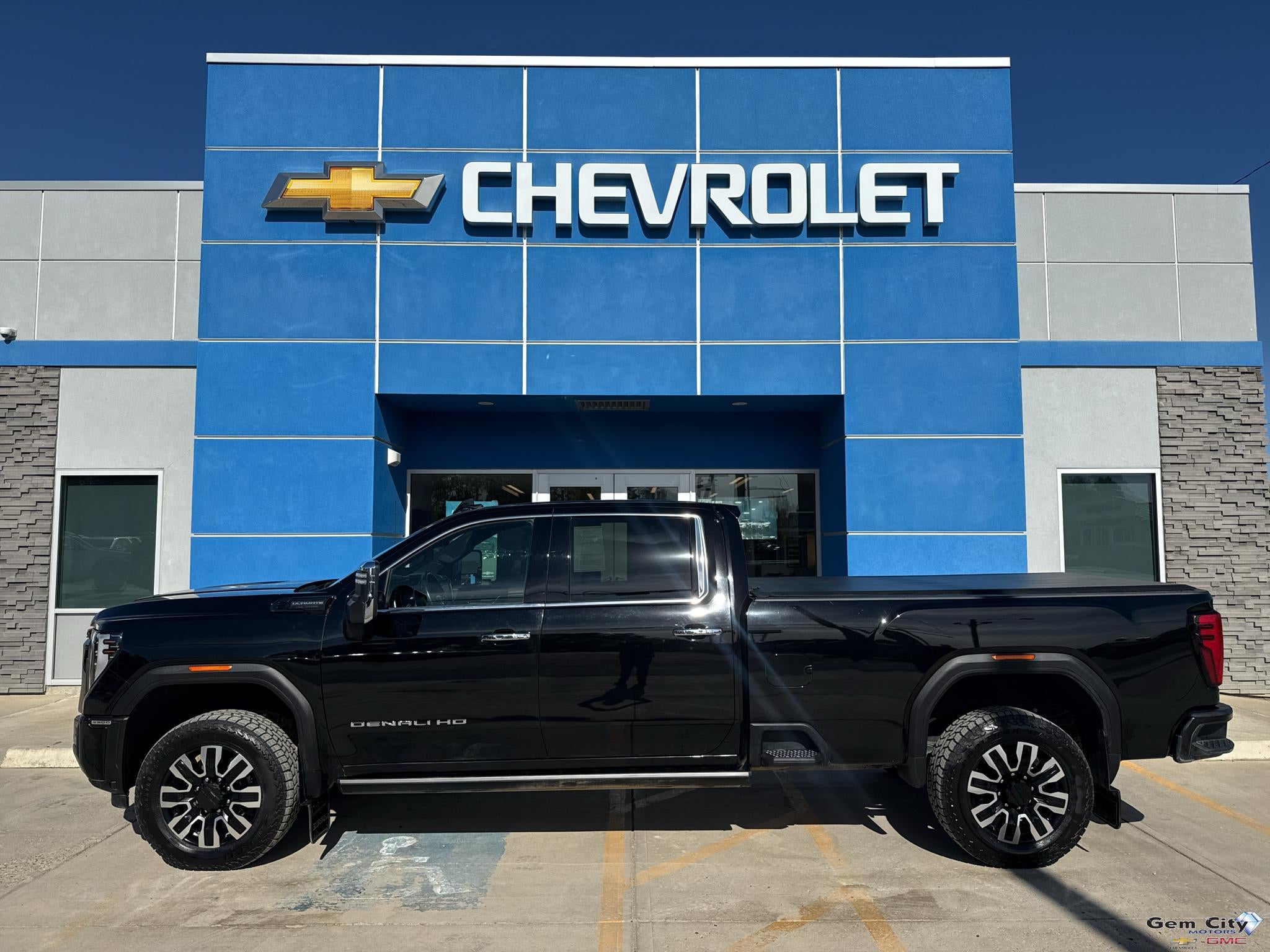 2024 GMC Sierra 3500 HD Denali Ultimate