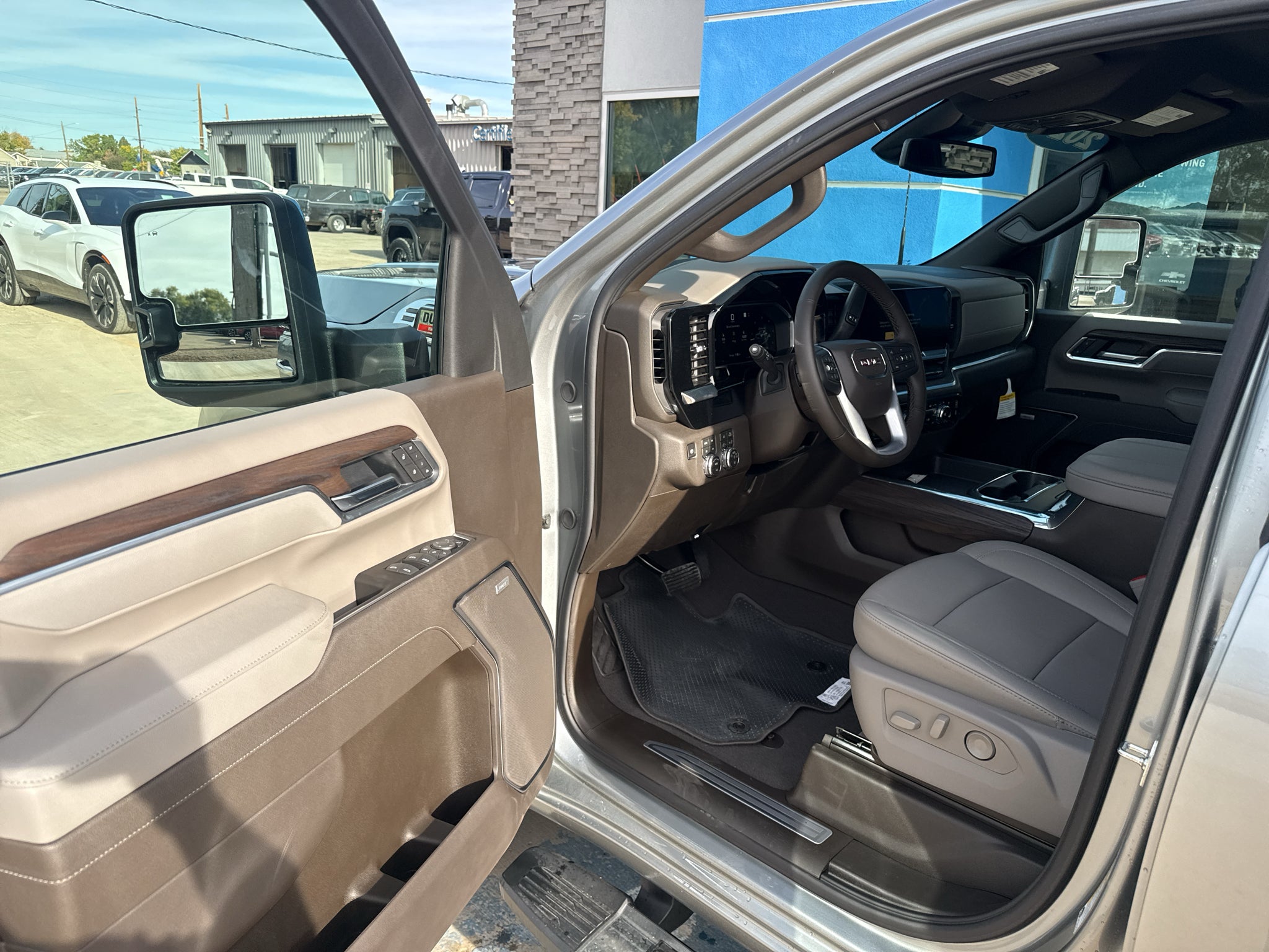 2026 GMC Sierra 3500HD SLT - Photo 13