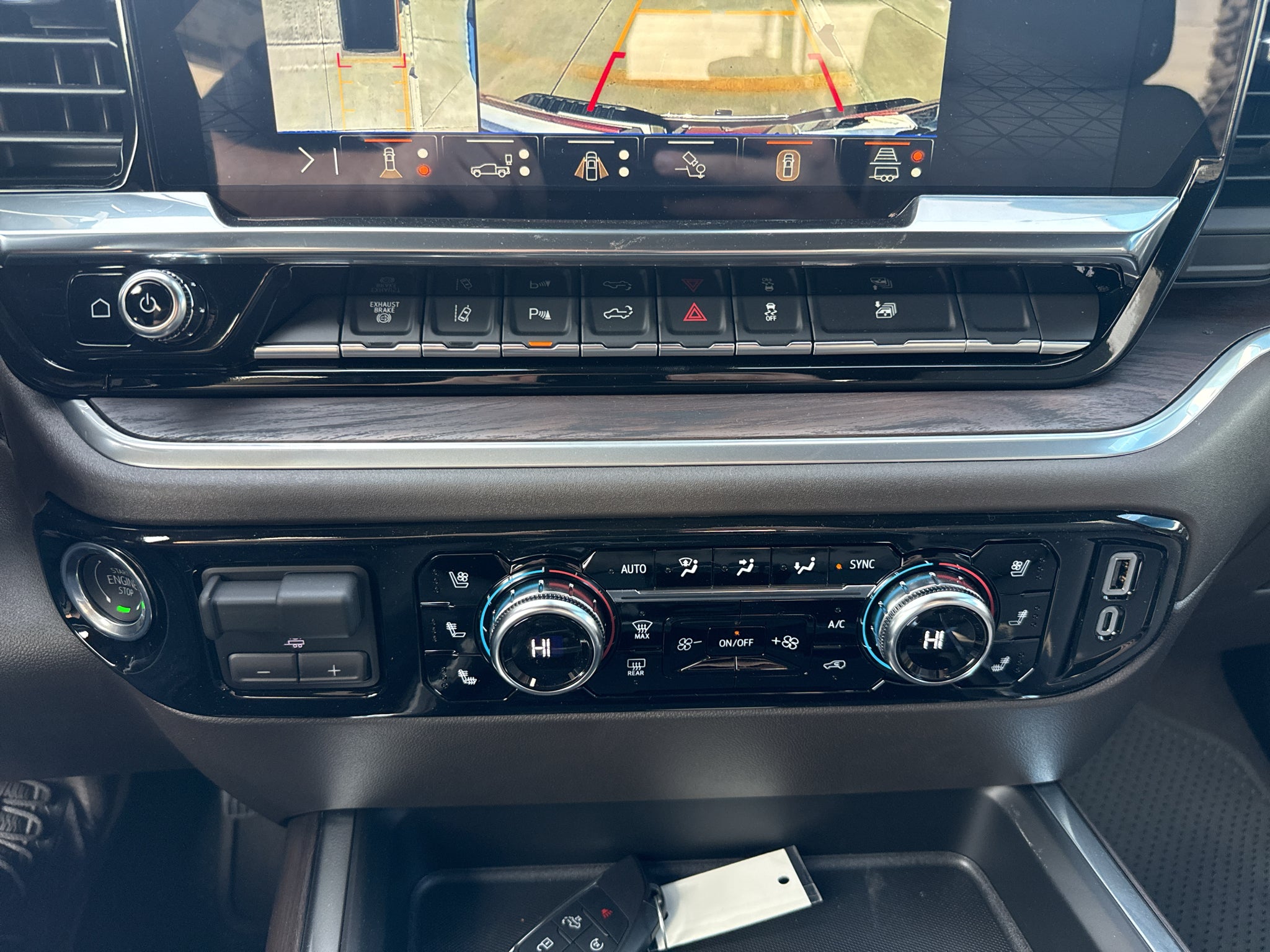 2026 GMC Sierra 3500HD SLT - Photo 19