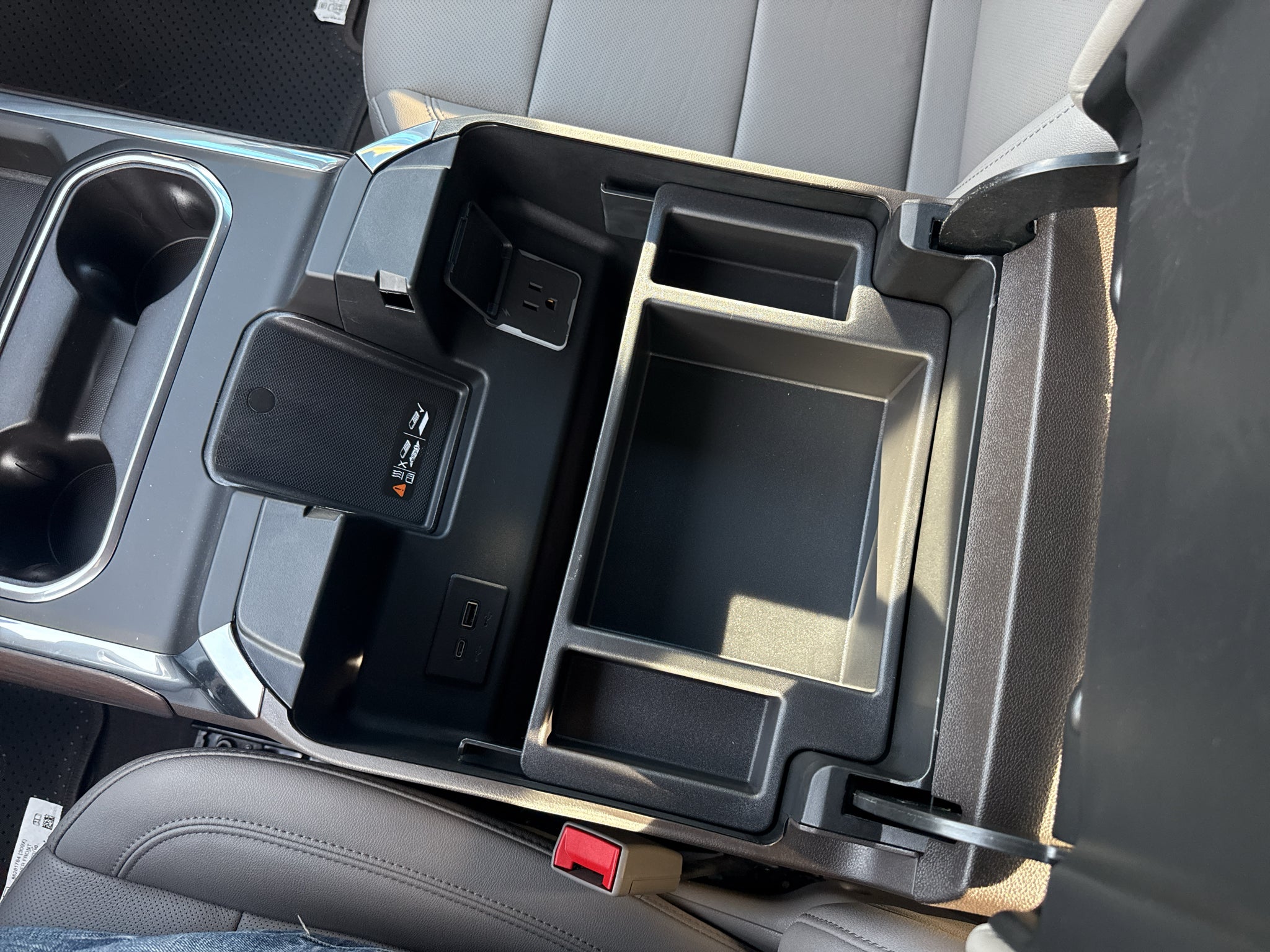 2026 GMC Sierra 3500HD SLT - Photo 21