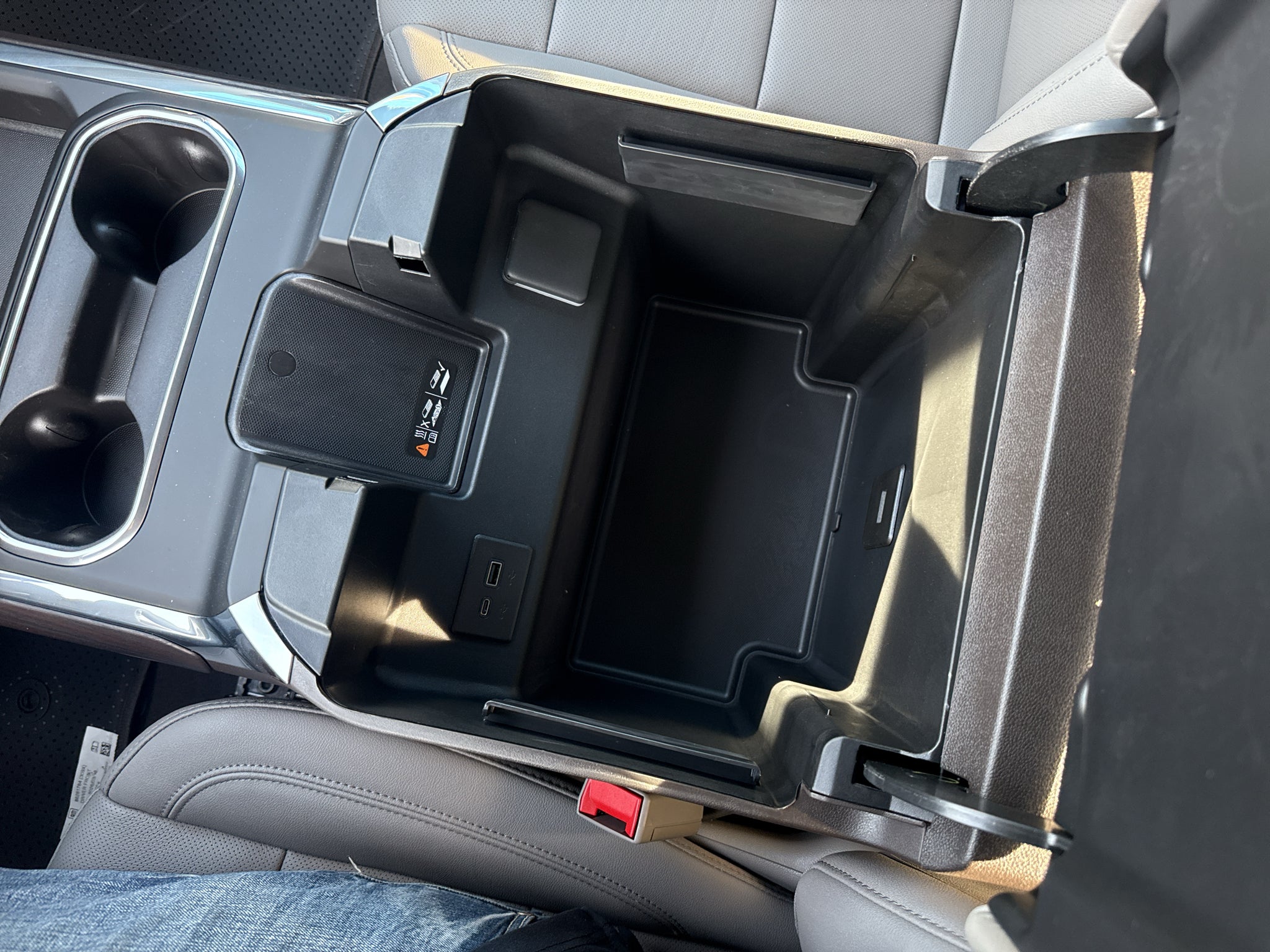 2026 GMC Sierra 3500HD SLT - Photo 22