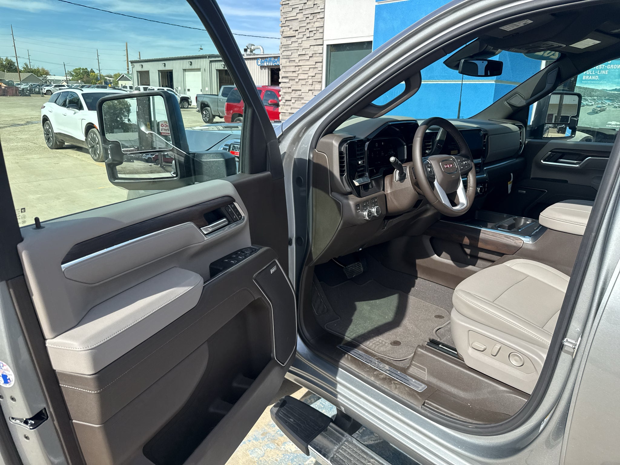 2026 GMC Sierra 3500HD SLT - Photo 14