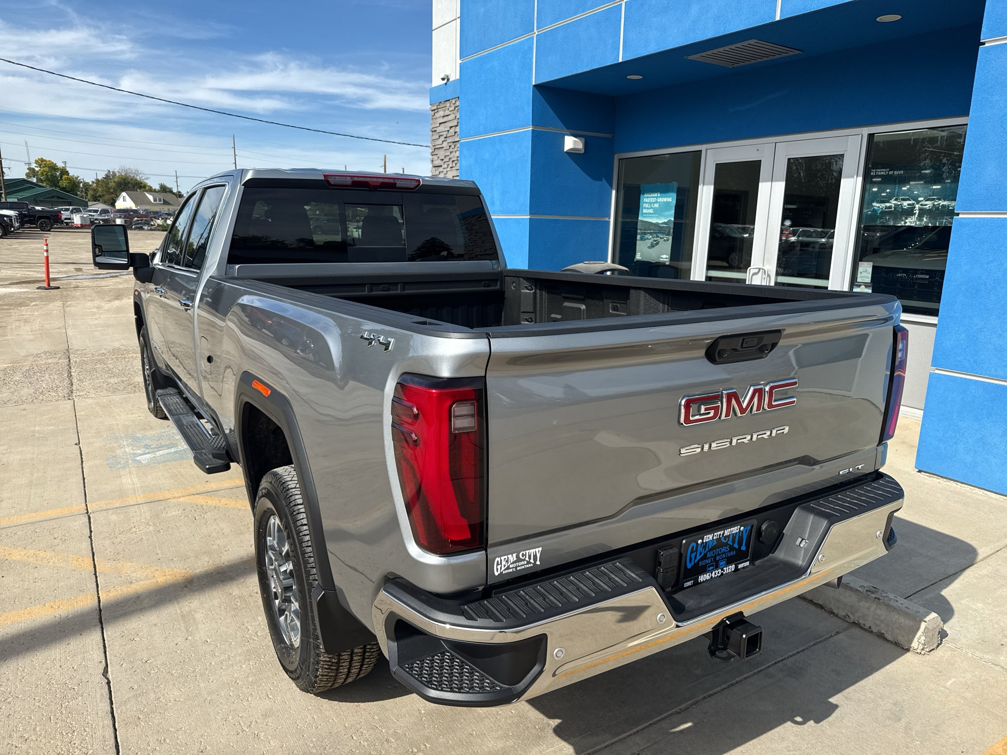 2026 GMC Sierra 3500HD SLT - Photo 7