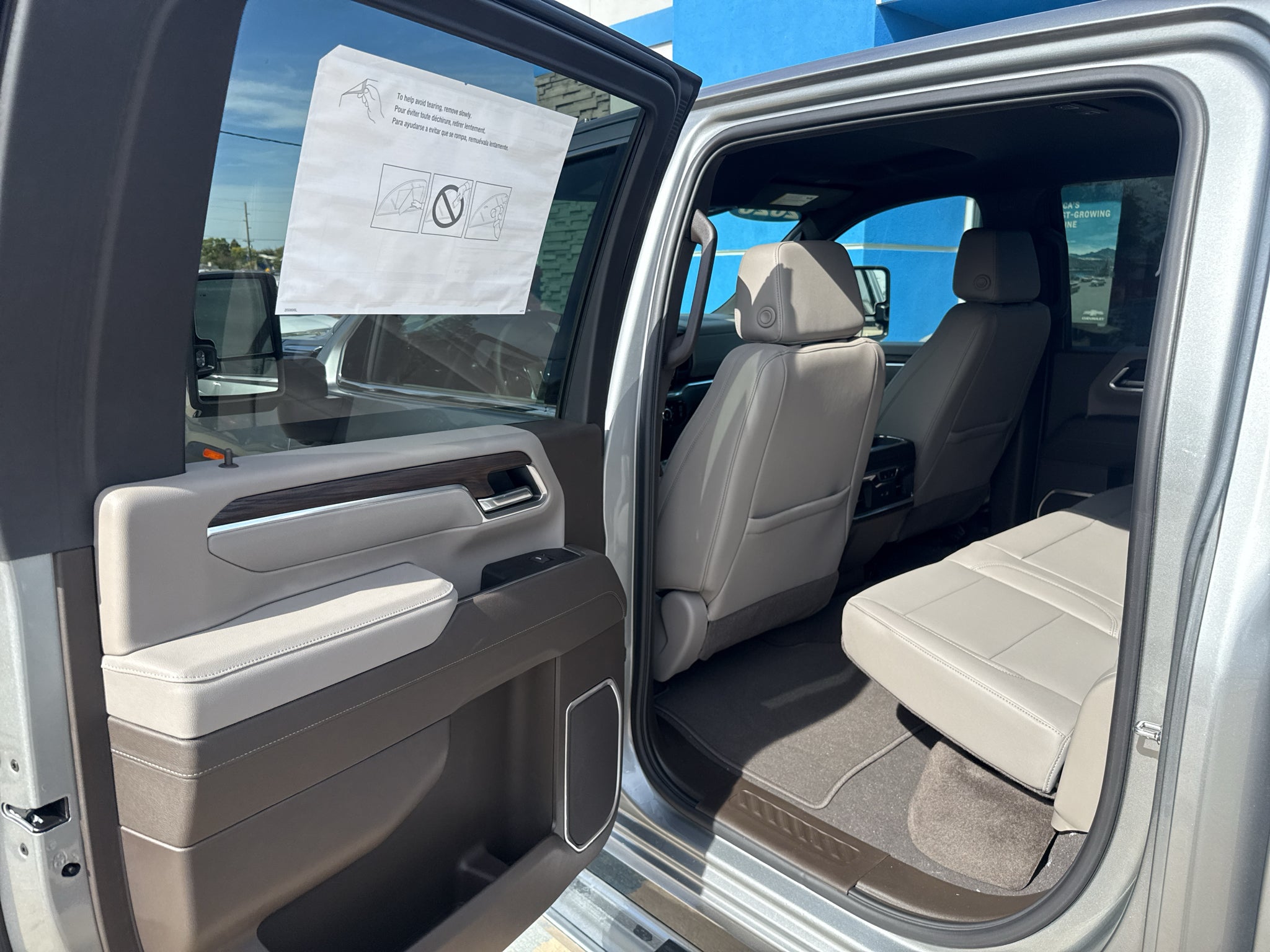 2026 GMC Sierra 3500HD SLT - Photo 9
