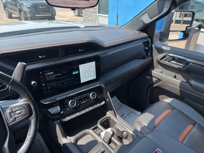 2025 GMC Sierra 3500 HD AT4