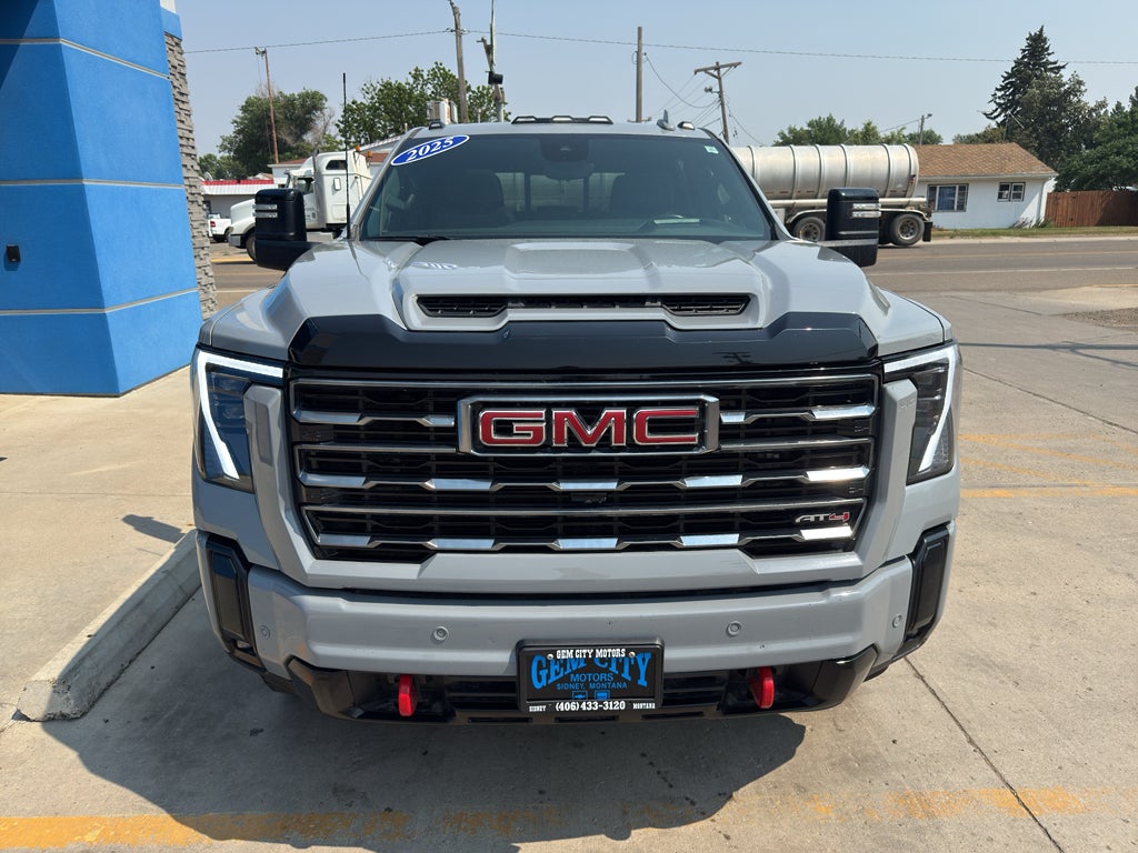 2025 GMC Sierra 3500 HD AT4