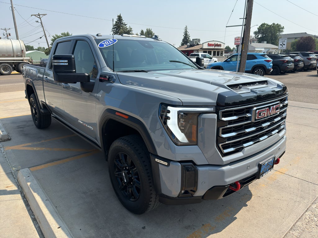 2025 GMC Sierra 3500 HD AT4