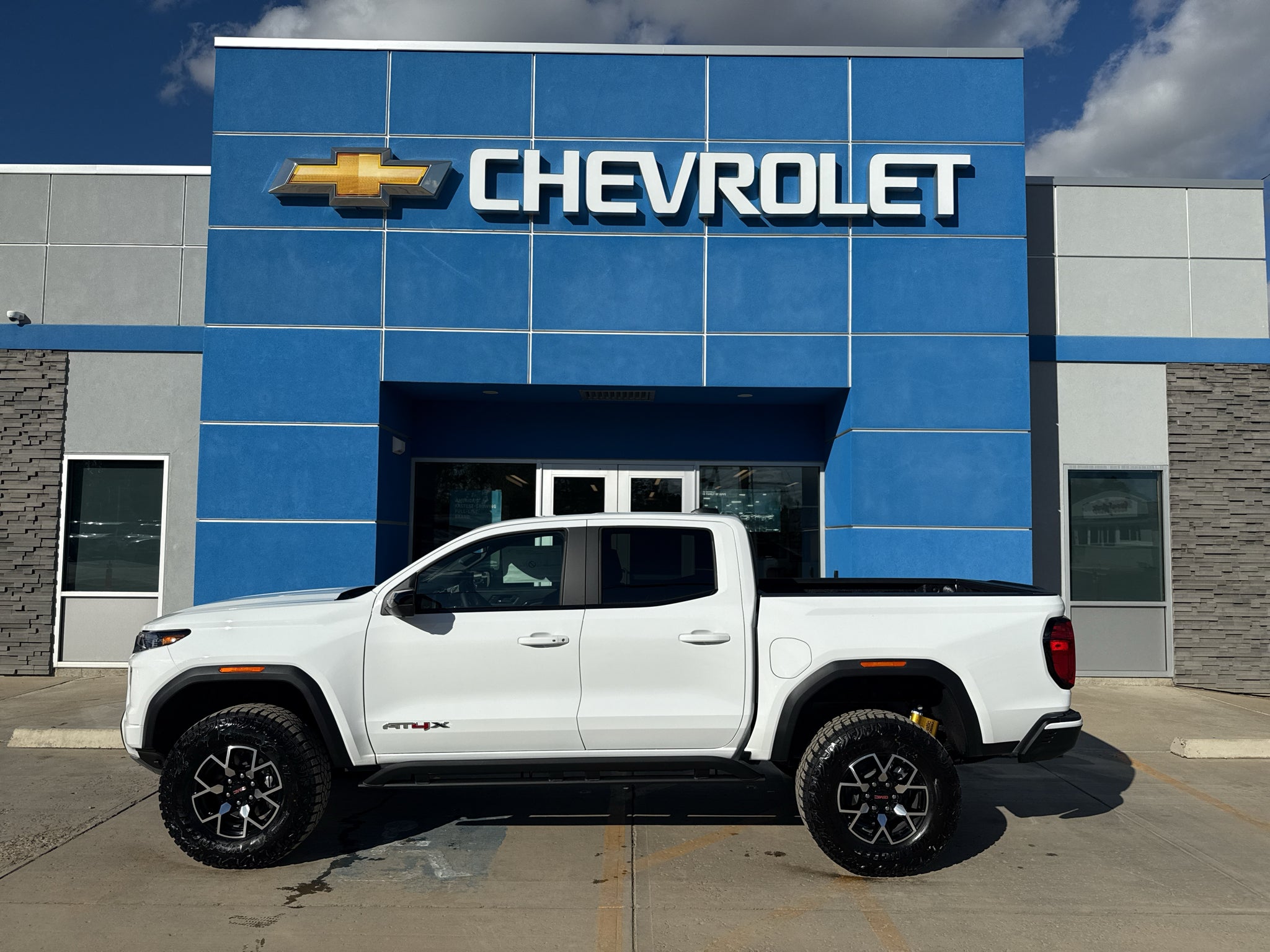 2026 GMC Canyon AT4X