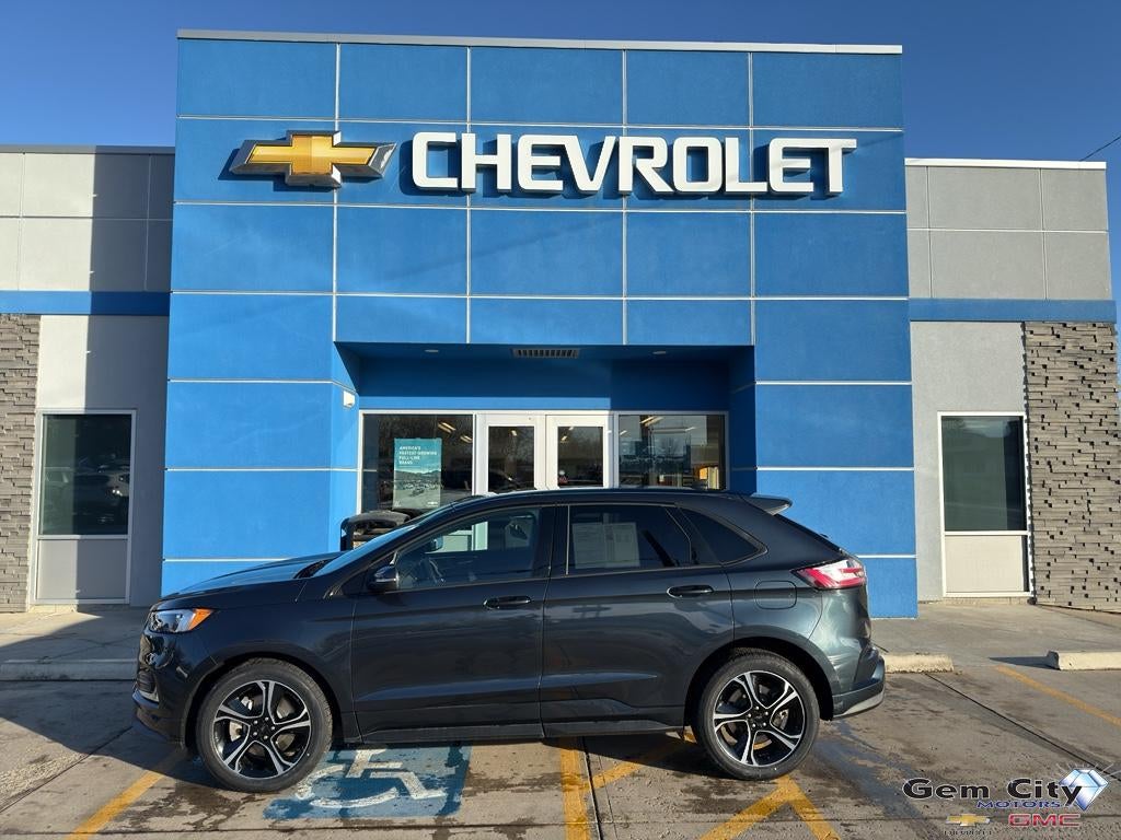 2023 Ford Edge ST