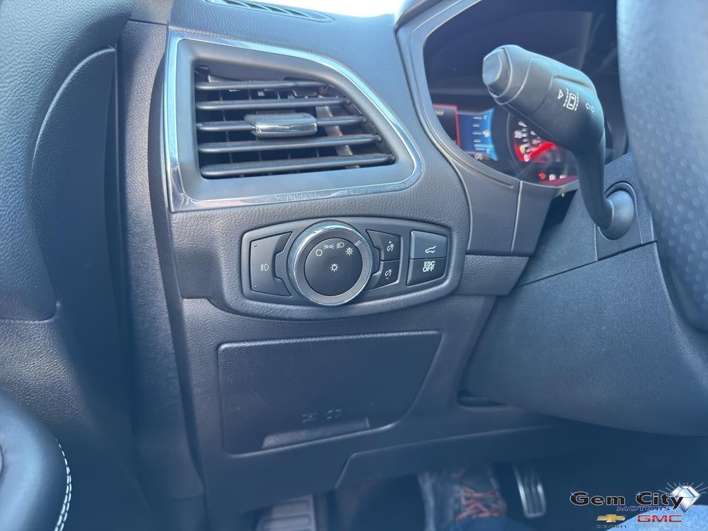 2023 Ford Edge ST
