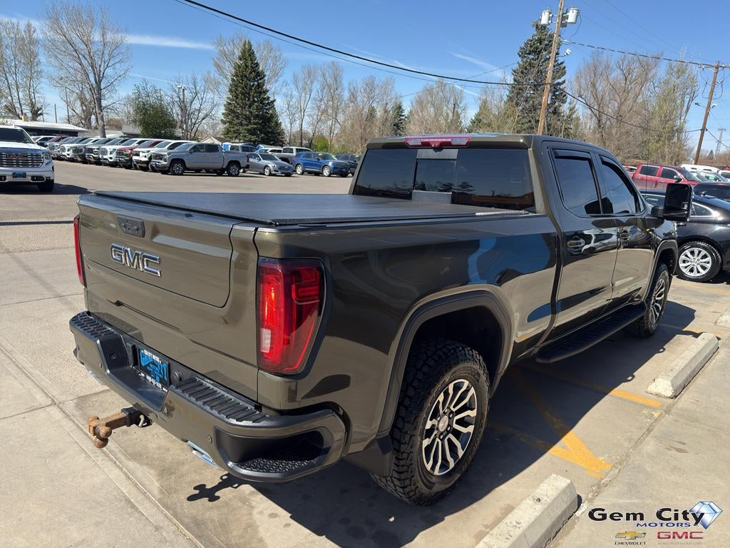 2023 GMC Sierra 1500 AT4