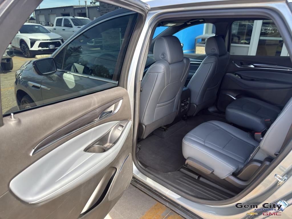 2023 Buick Enclave Premium